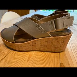 Clarks cork sandal